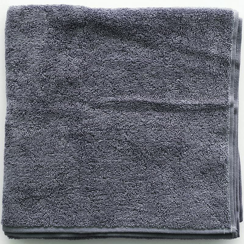 色：チャコールグレー