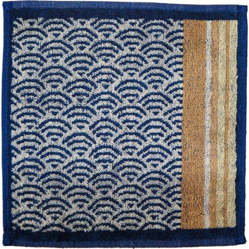 生地色：ブルー