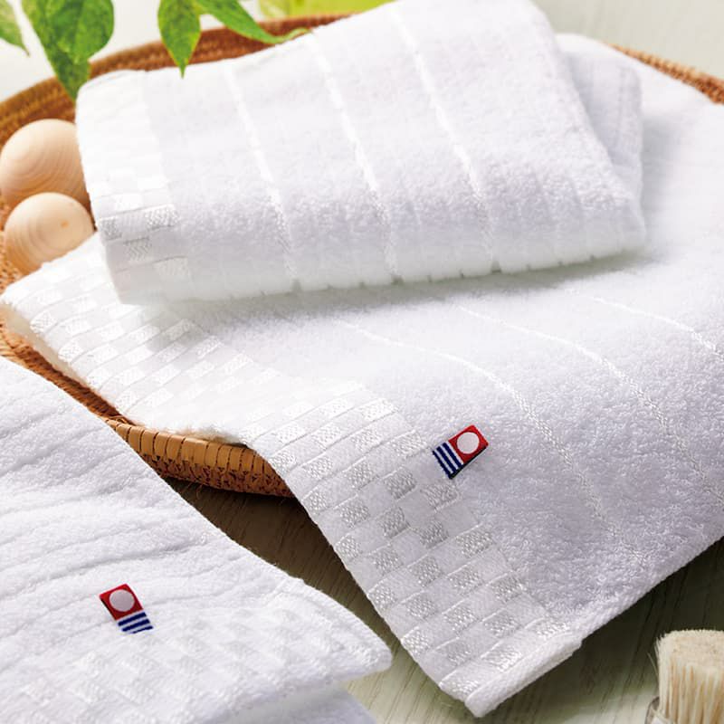 しろきらりバスタオル