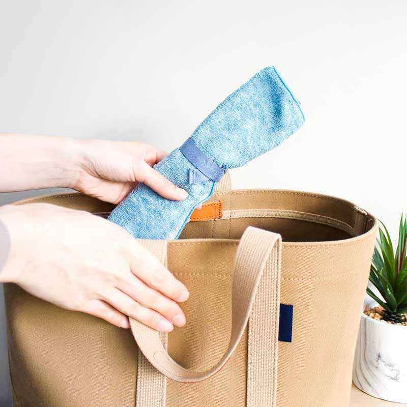 小物の携行にも便利